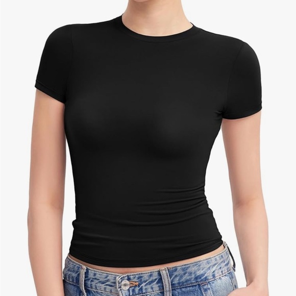 Pumiey Tops - Pumiey Crew Neck T-Shirt